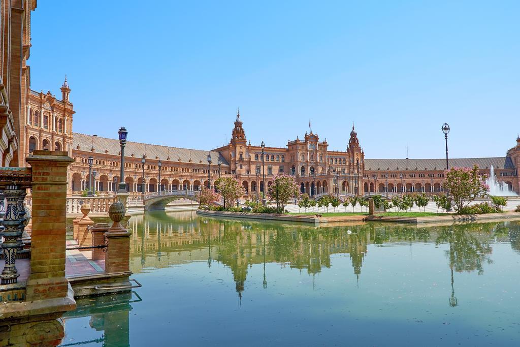 Luxury Apartment Plus Ultra Seville Exterior photo